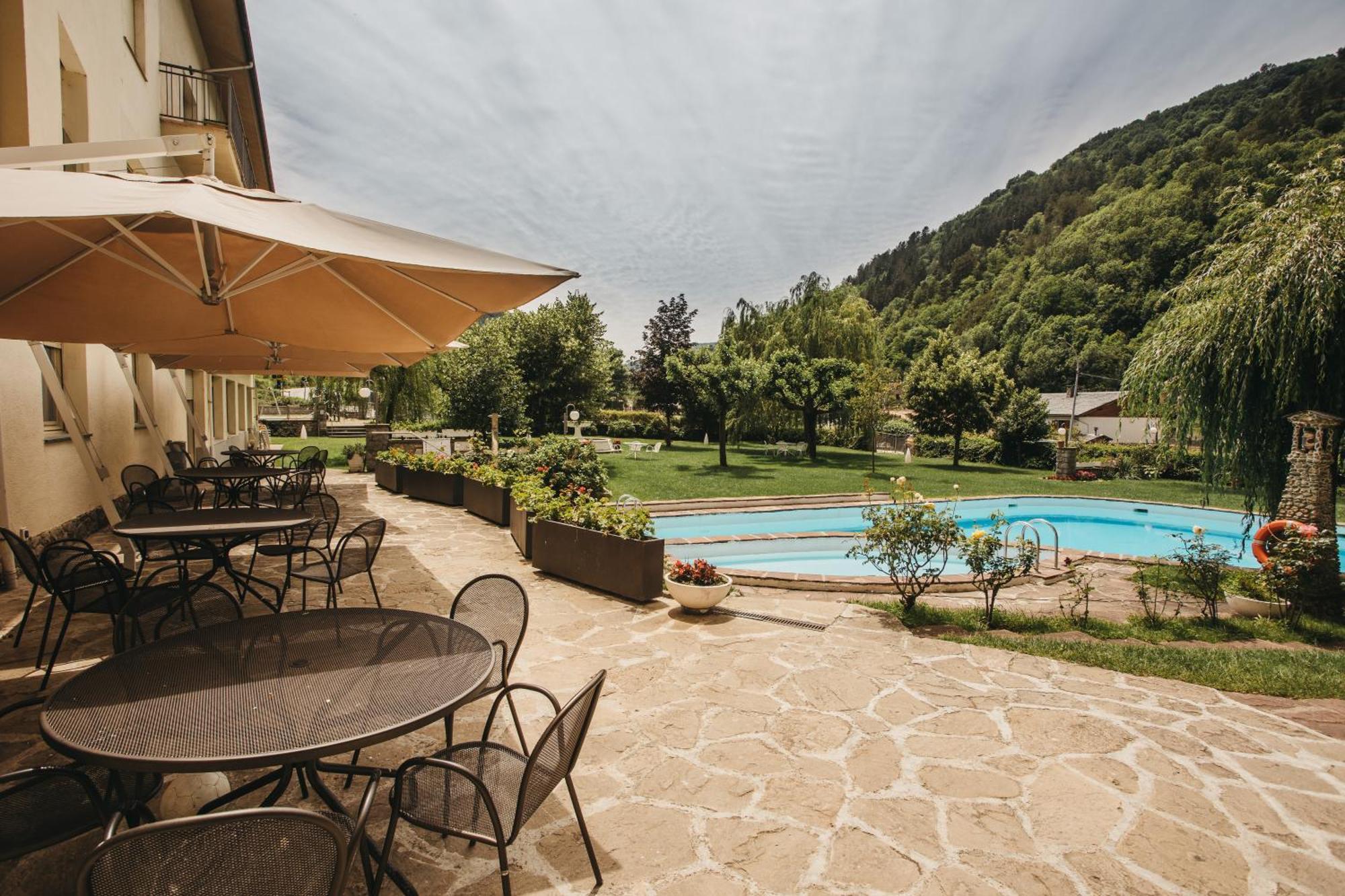 Hotel Catalunya Park Ribes De Freser Exteriér fotografie